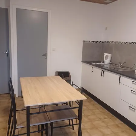 Les Chataigniers Maison 1 - 4pers Holiday home