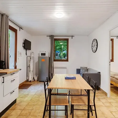 1.chataigniers Option Clim- 4pers Feriehus